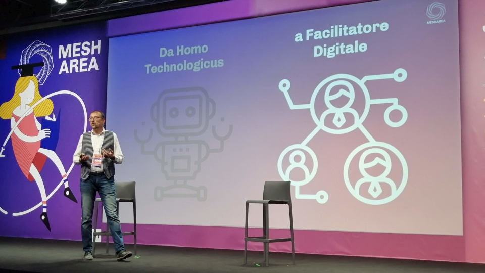 Da homo technologicus a facilitatore digitale